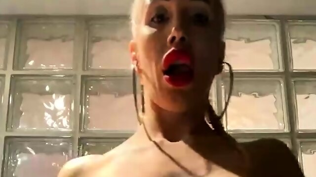 CIMA black and ebony