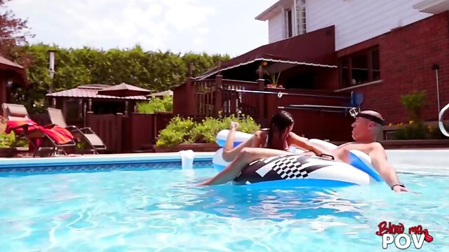 Amy Lee POV Blowjob ft. Sweet Amy Lee: Brunette, Cumshot  Handjob Porn