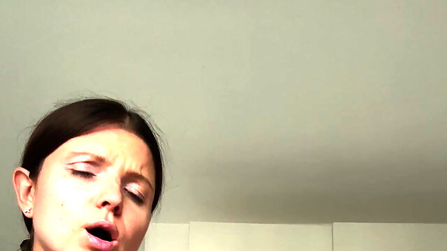 Solo Pussy Fuck and Toe Licking