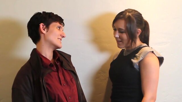 Muschi Lecken, Mollig, Lesben