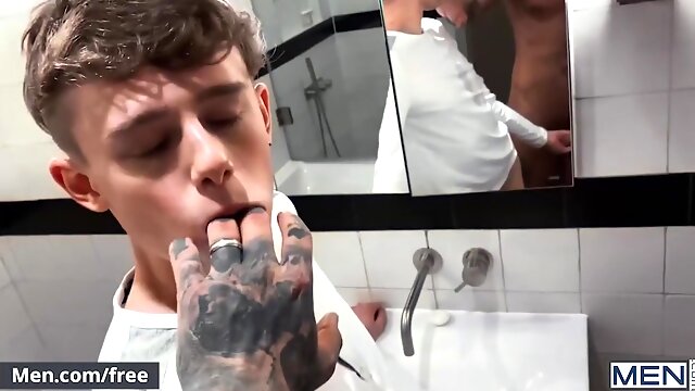 Men Rourke Zilv Shampoo Bottle Challenge Bareback