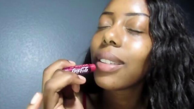 Ebony Beauty Kissing!: Solo, Bongacams  Asrm Porn