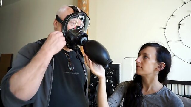 To sigh or not to breathe: an interview about intense breathplay gear featuring Elise Graves