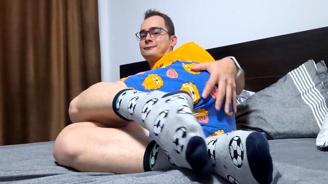 Horny College Boy Jerking Off In Bed While Waiting For Stepdaddy