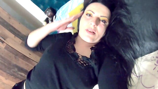 Milking and filthy talking 253