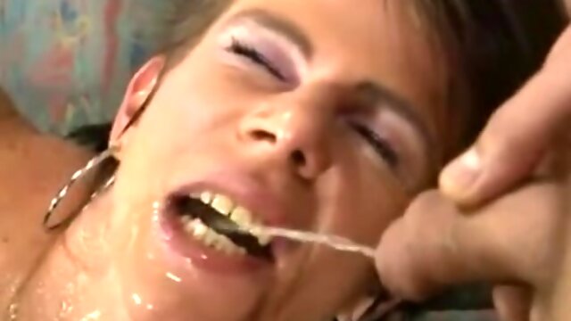 Sexy MILF Drinks Piss