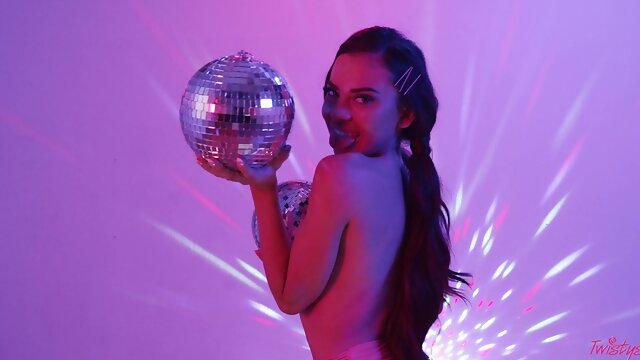 Winter Passion Unfolds in a Solo Redhead Delight