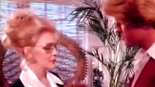 Jennifer Welles  - Sweet Cakes (1976) - jennifer welles