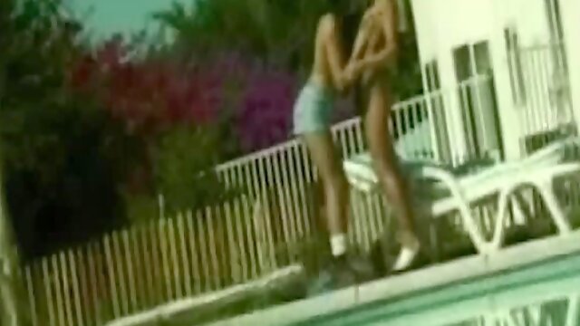 Bobbie Barron & Devinn Lane get kinky with toys in hot outdoor lesbian action