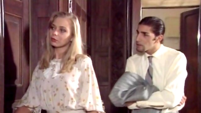 Anale con Selen. Video Classico.