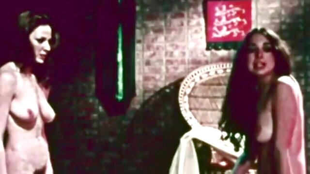 Devils_due_1973_3of3_720p retro lesbians