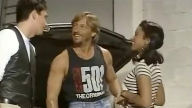 Men work and fuck in a garage