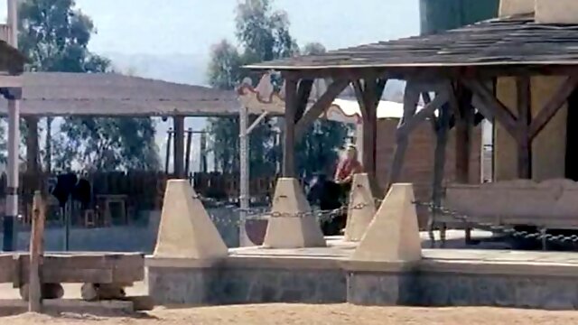 Wild West 2 dicks in one chick in the Saloon ((FYFF))