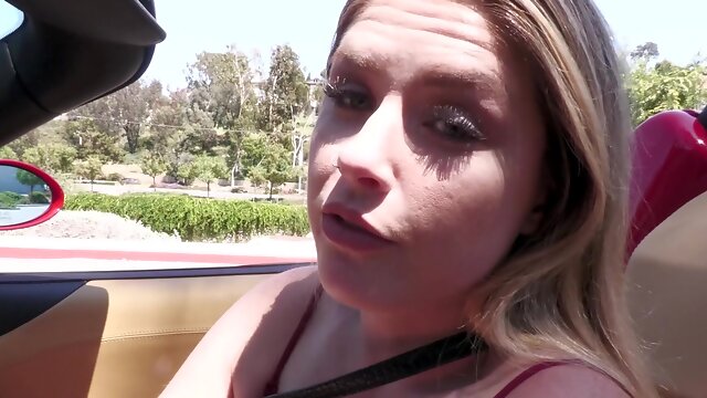 Riley Reign gets her pussy pounded hard by a big dick in hd