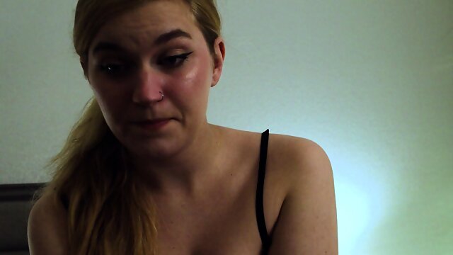 Close up amateur masturbating solo