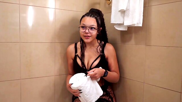 Barely Legal Black teenager Step Daughter Tricks White Step dad Into Cheating and a Breeding testicle tonic Pie