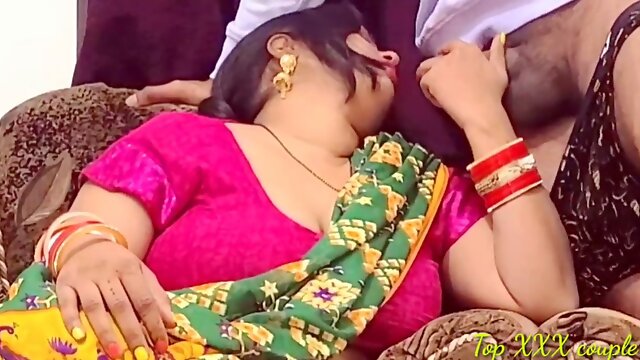 Fait Maison, Femme Au Foyer, Bisexuel, Indienne, Sperme Dans La Bouche, 18 Ans