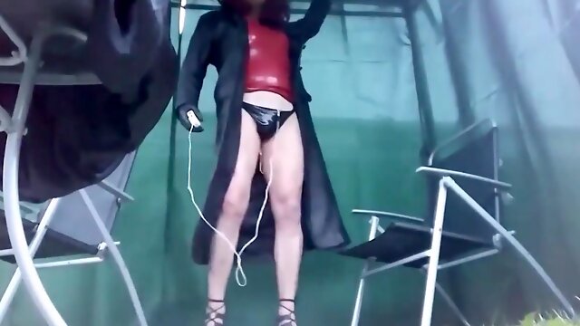 My Kinks Outdoor Latex Leather Estim