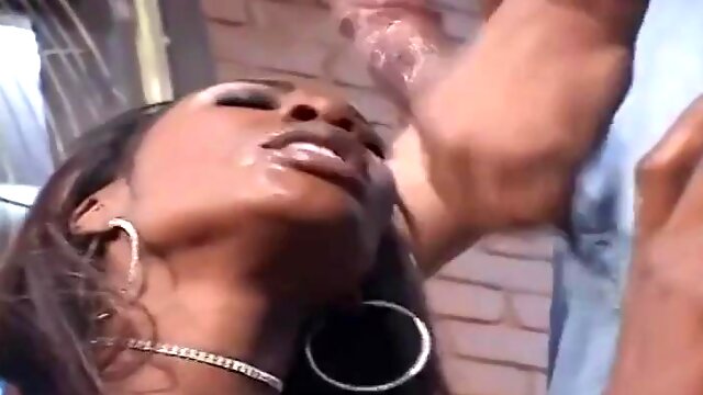 Ebony Anal - Beauty Dior: Big Ass, Blowjob  Cumshot Porn