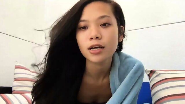 Sexy teen ebony solo toy masturbation