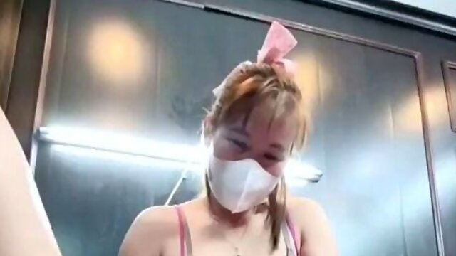 Teen masseuse masturbating her client 8323560824677651123489