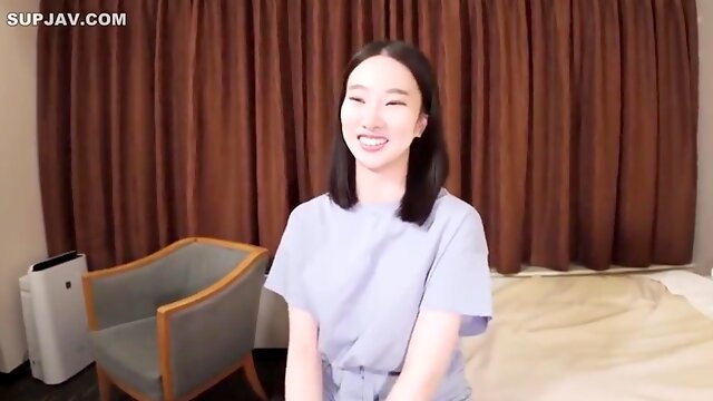 Japanese Uncensored, Japonaise Non Censuré, Toilette