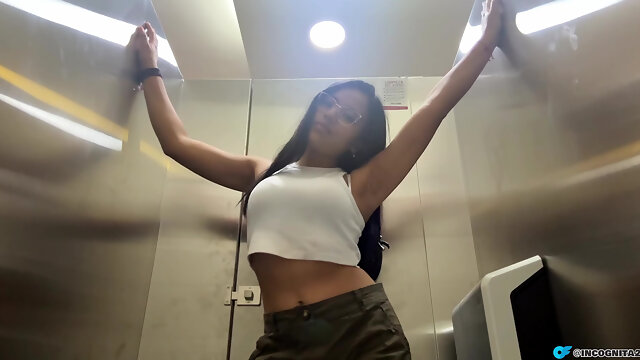 I Masturbate at the Mall with My Husband