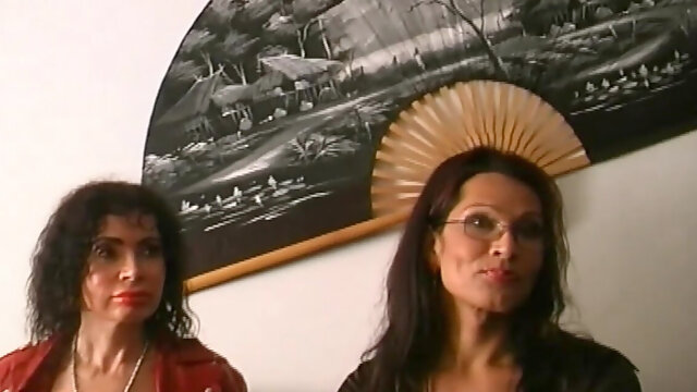 Poilue Trans, Trans Grosse Bite, Beauté