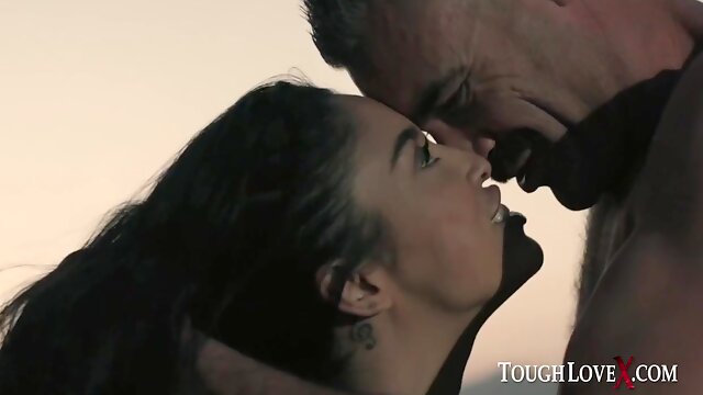 Flacas, Al Aire Libre