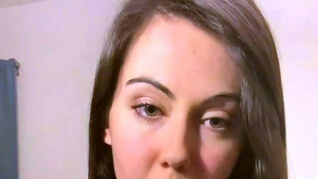 Leann amateur beautiful brunette with big boobs