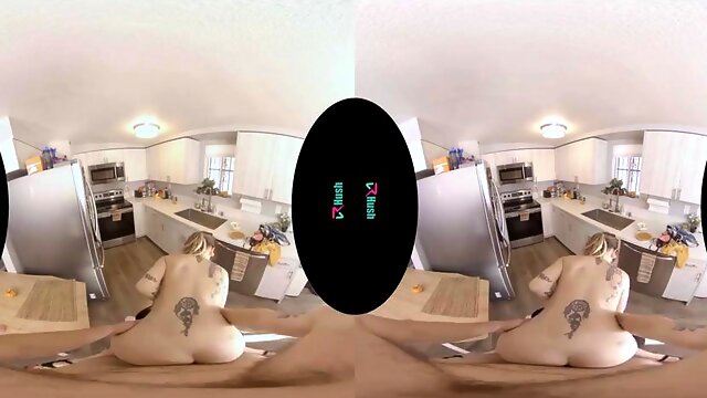 Stepmom: Blowjob, Pov  Small Tits VR Porn