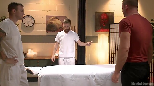 Undercover Cop Begs To Cum In An Sketchy