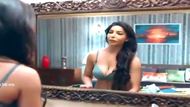 Love Bite Part 02 2024 Ullu Hindi Web Series Episode 08 4