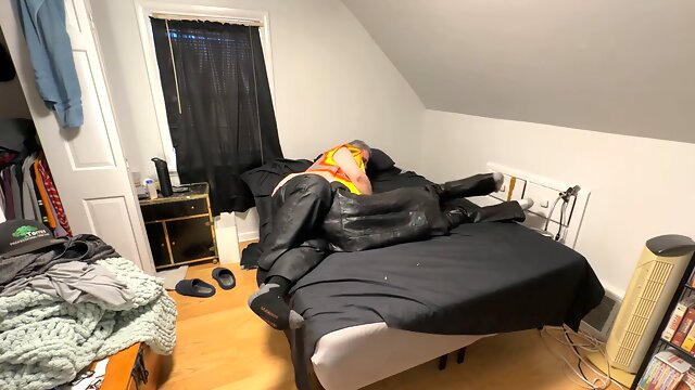 Jan 28 2025 - grappling with Mike - Mostly getting headscissored by him