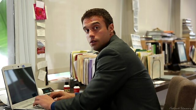 Masturbazione, Boss, Segretaria