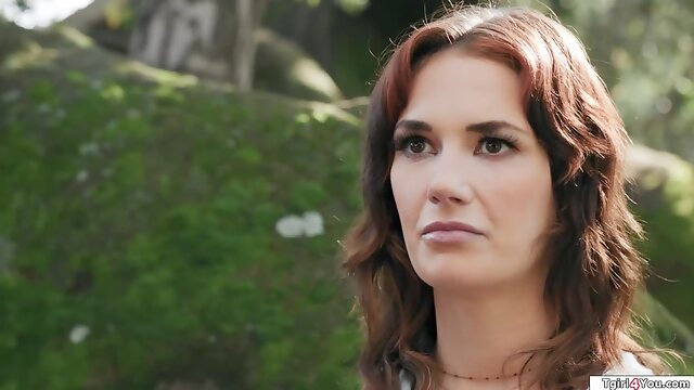 Big Cock Shemale Masturbating, Ariel Demures, Turning