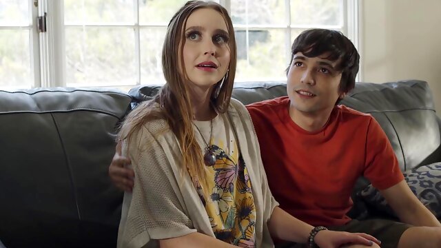 Chad Alva and Ricky Spanish fuck hot Laney Grey