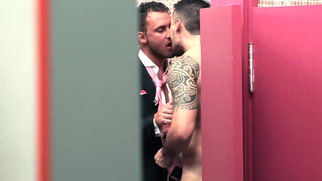 Menatplay Gay