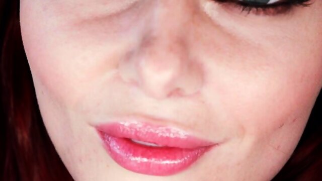 Cute couple Madison and Taylor Blake have sex