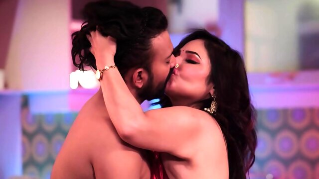 Tiny Indian MILF Naomi Shah swallows a stiff cock