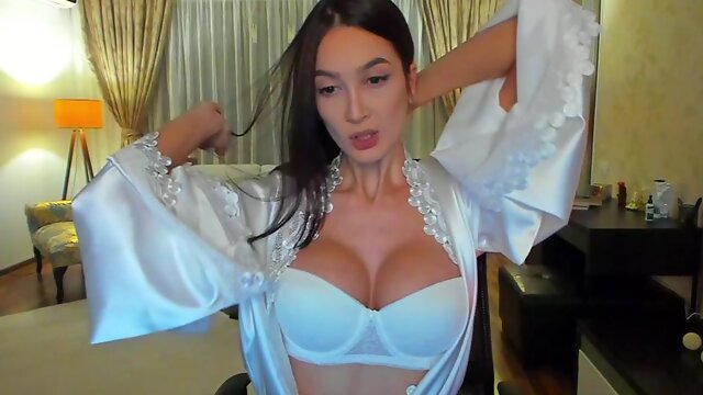 Miley me 2021-01-09: Big Tits, Big Ass  Amateur Porn