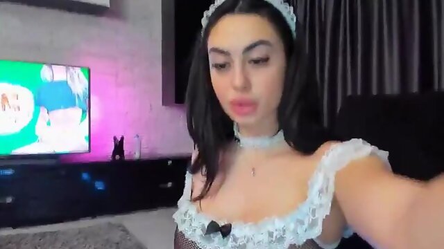 Maid Alice Squirt: Big Tits, Amateur  Babe Porn