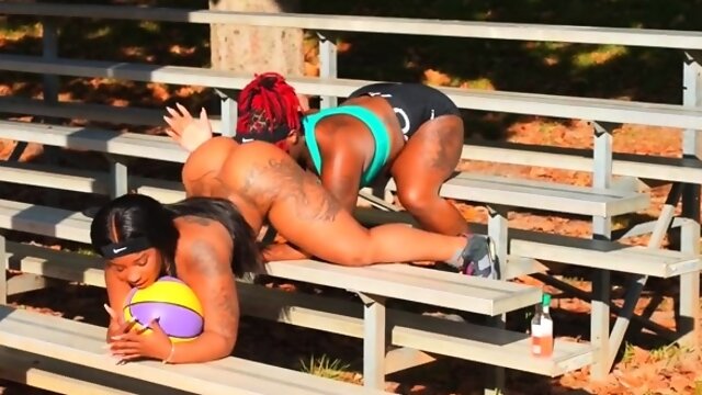 CIMA black and ebony