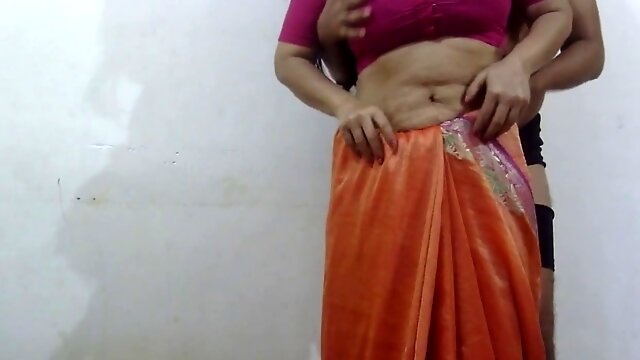 Curvy mom in Indian sari gets rear-ended by her husband