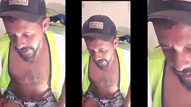 Just a vlog at home with Stink Hairymale