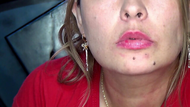 Omg!! I Swallowed Some Giant Lychees Whole!