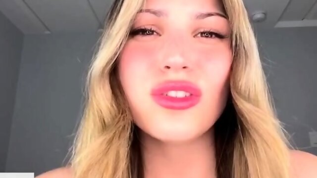 Miss Maddy - Stroke Send Lick