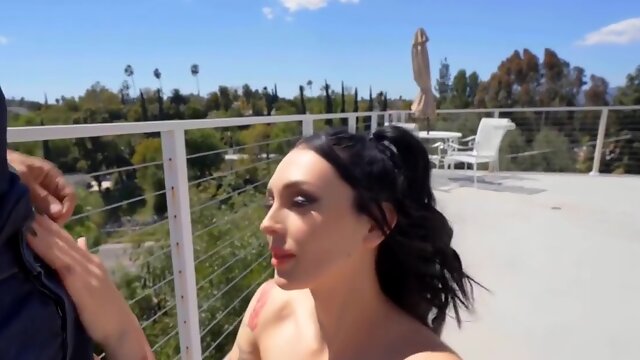 大公鸡, 跨种族, 业余