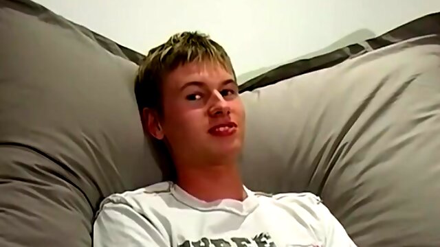 Stunning Teen 18+ Jerks Off His Thick Cock