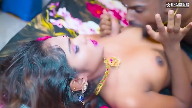Beautiful Indian cougar impassioned sex